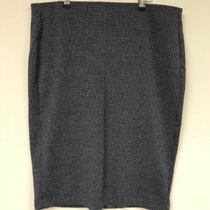 Houndstooth Midi Pencil Skirt